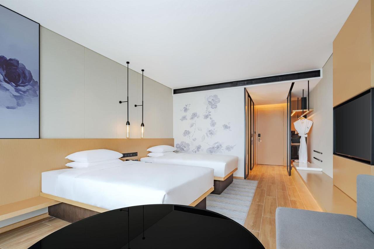 Standard Double Room with Two Double Beds and City View